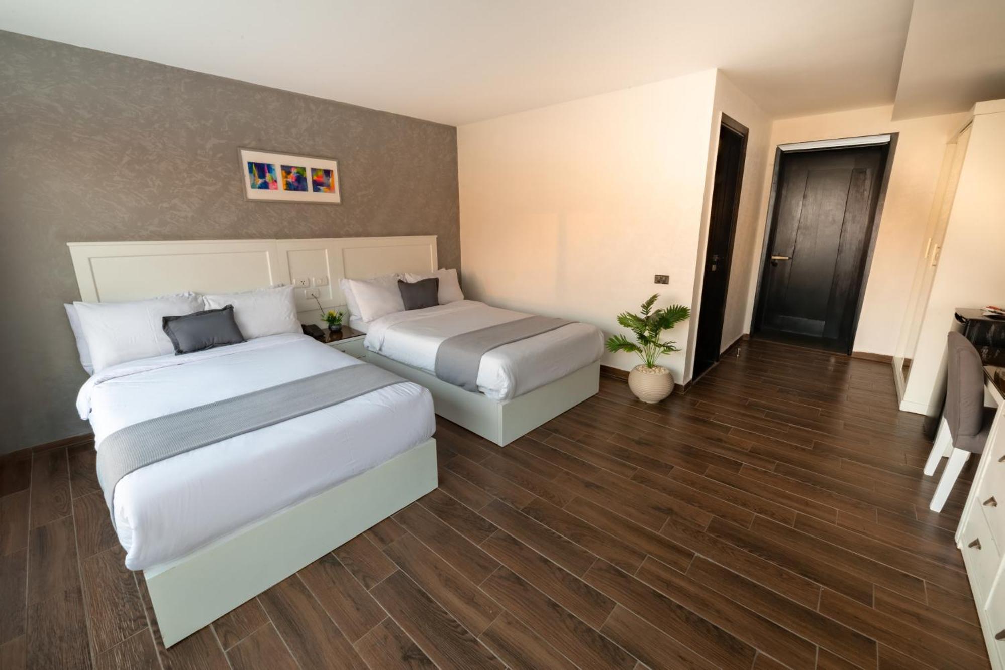 Nile Hotel 3*