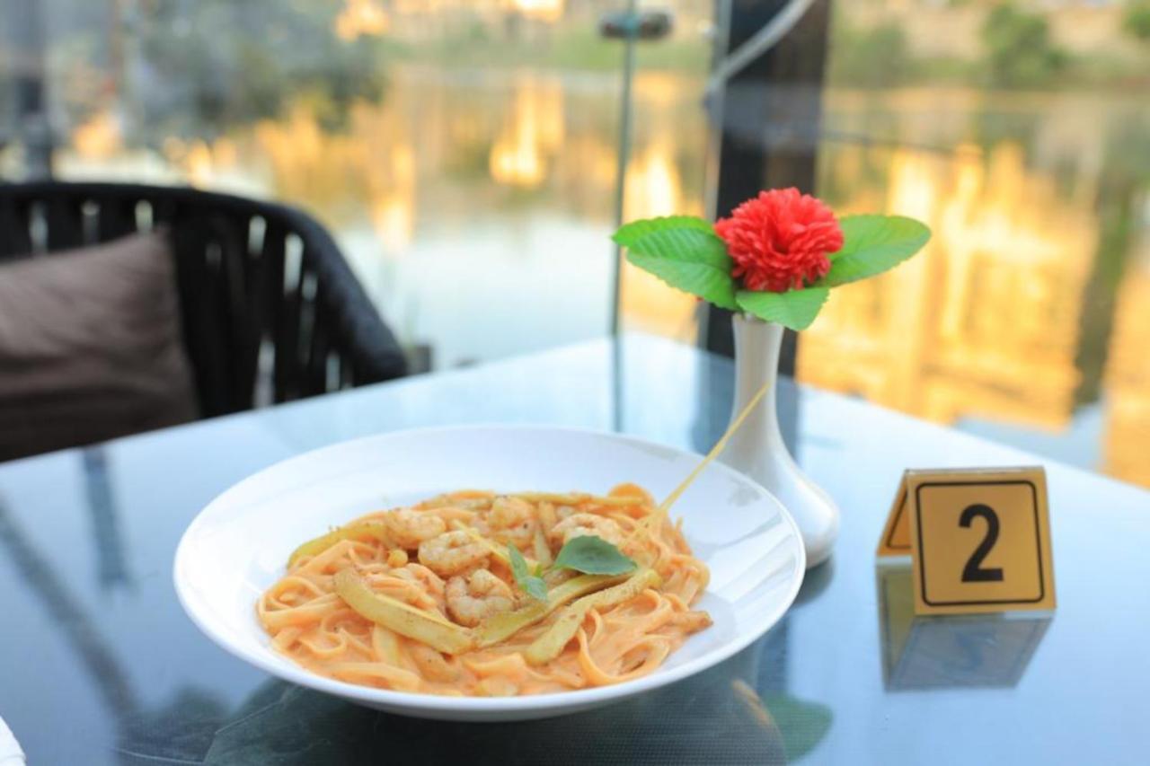 Nile Hotel 3*